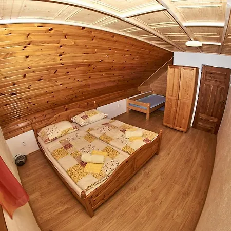 Pod Tatrami * Važec